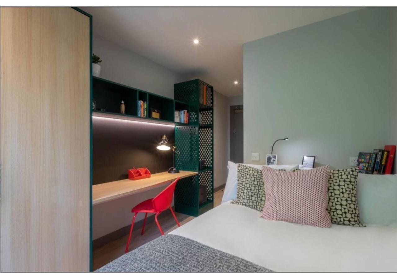 Joivy Affordable Dublin Thomas Street - Adults Only Appartement Buitenkant foto